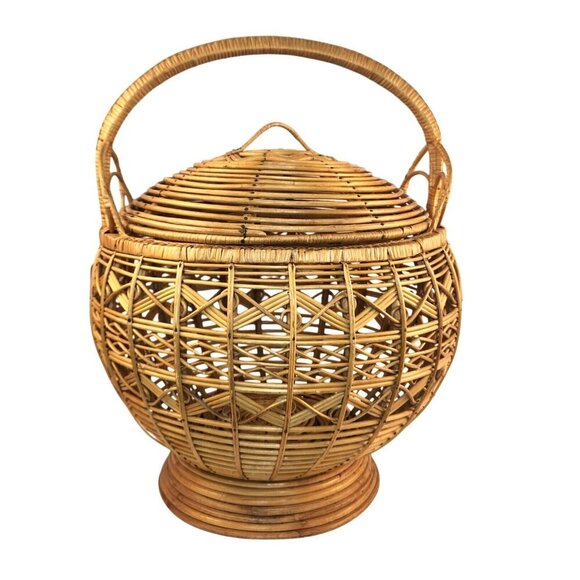 Handwoven Lidded Wicker Basket/Rattan Decorative Storage  - Boho Chic  Handcraft - Picture 13 of 15
